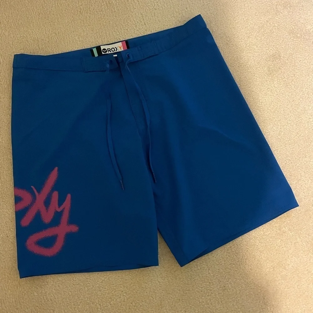 ROXY women’s y2k swim/board shorts-size 5 NWOT